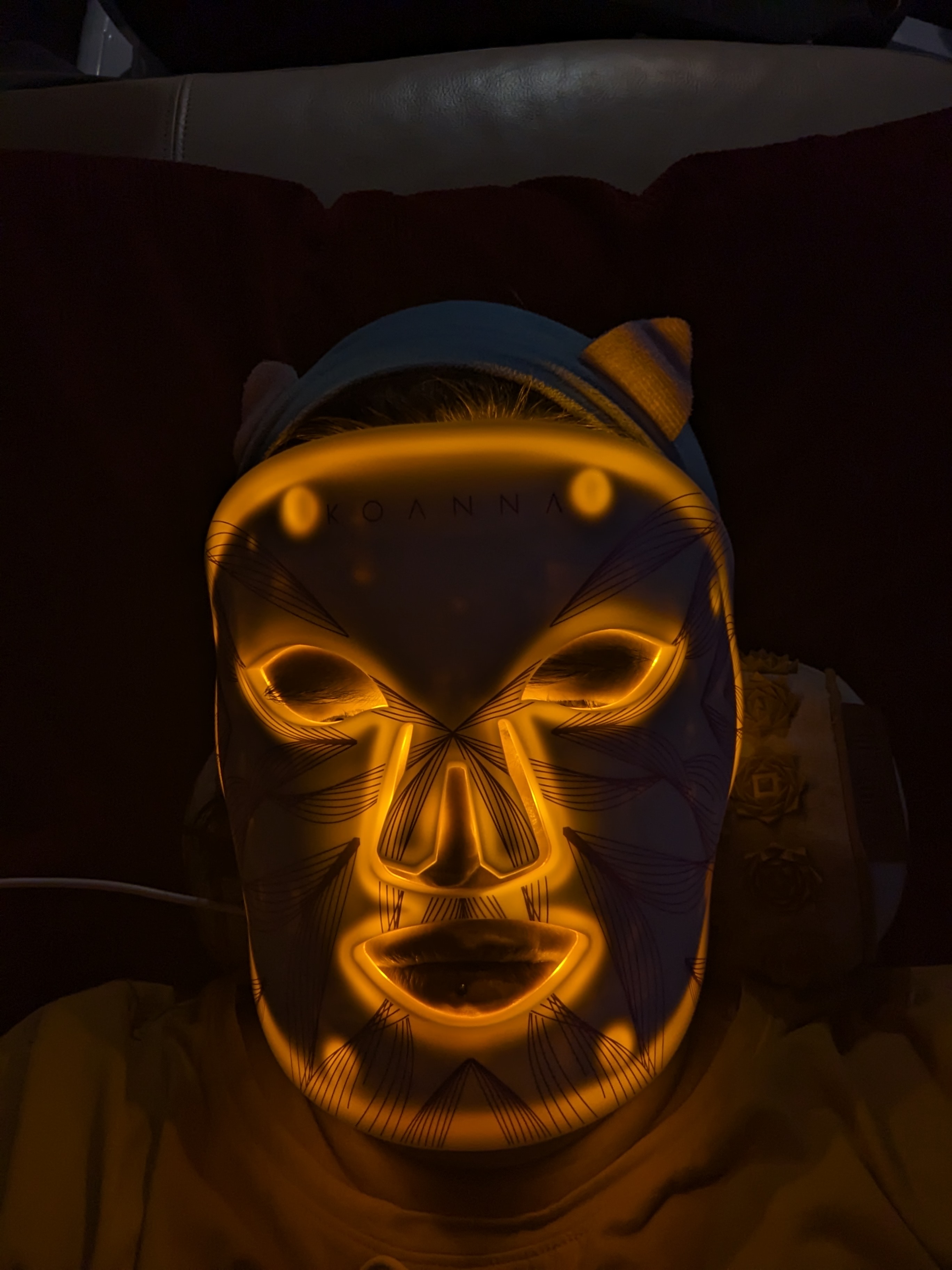 LED Lichttherapie-Maske von Koanna - Benutzung Bild 8
