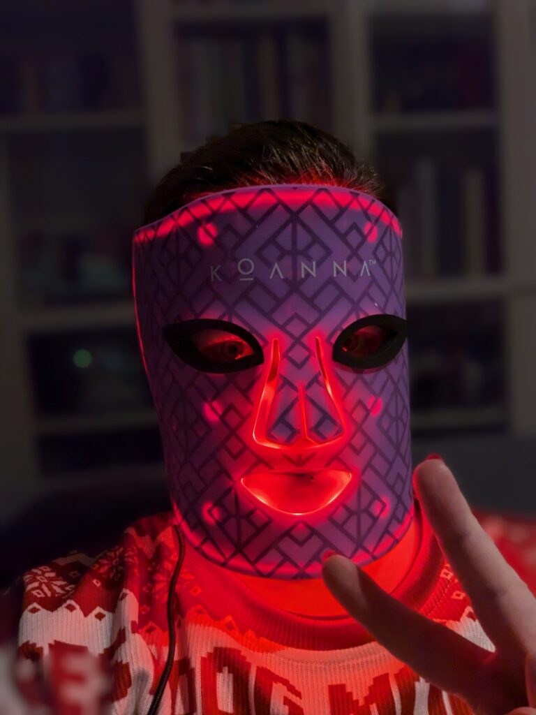 Neue LED Lichttherapie-Maske von Koanna - Benutzung Bild 8