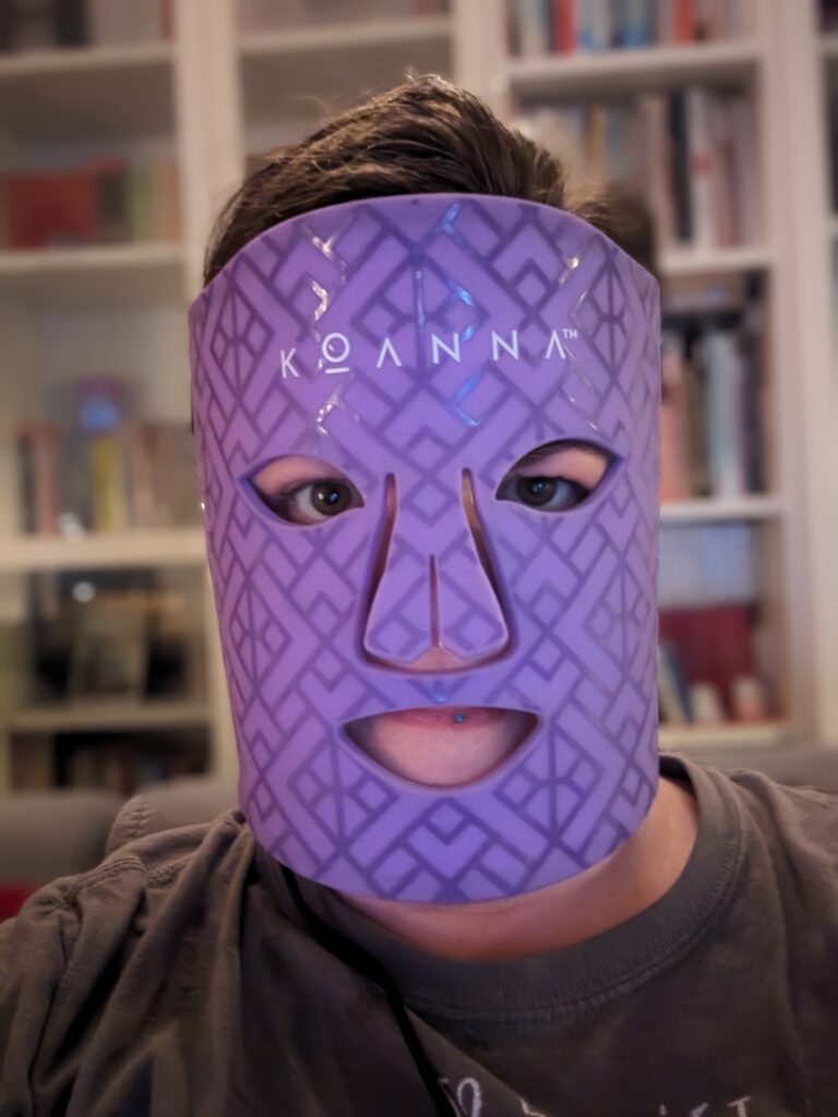 Neue LED Lichttherapie-Maske von Koanna - Benutzung Bild 11