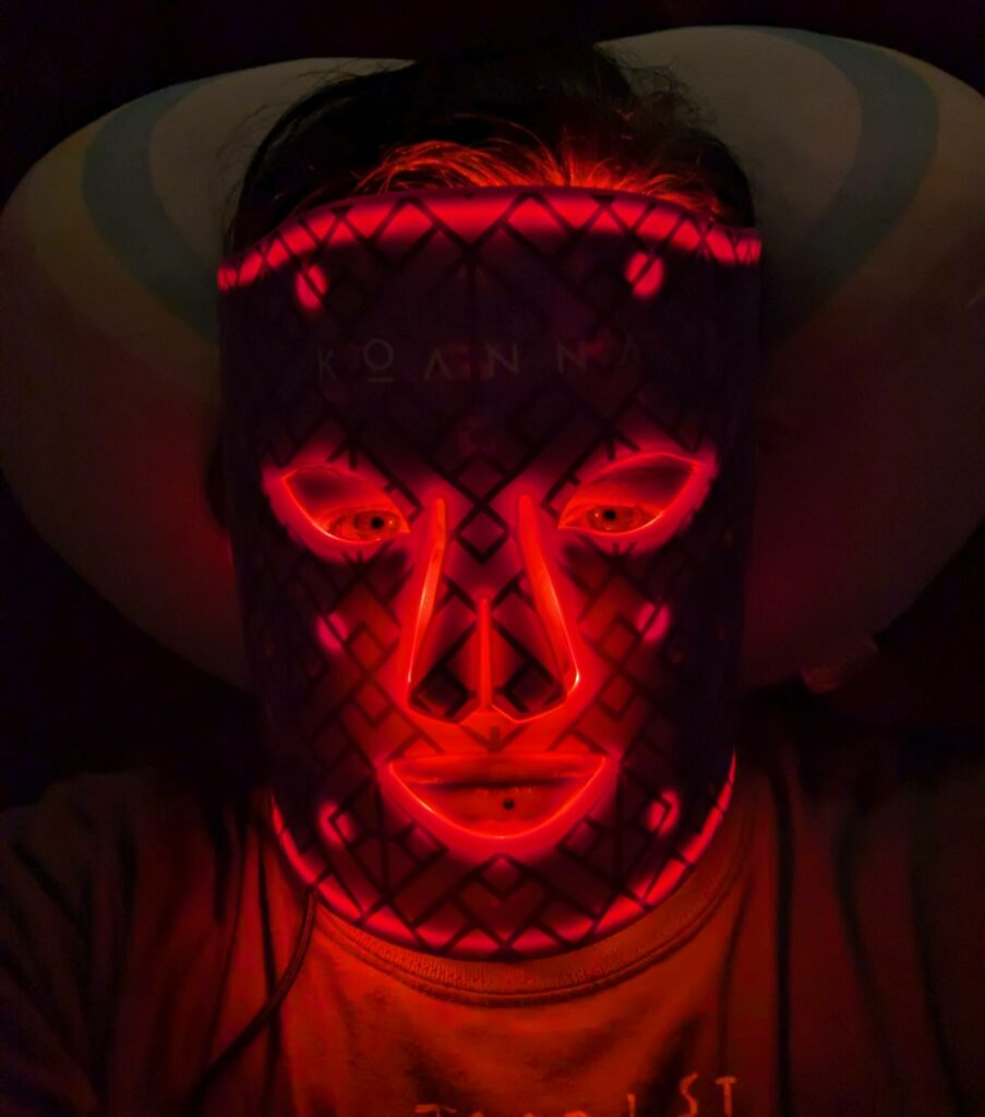 Neue LED Lichttherapie-Maske von Koanna - Benutzung Bild 13