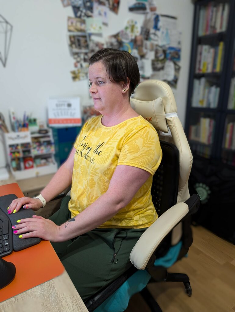 Kristallmatte Go von Koanna® - Nutzung am während der Arbeit am Pc